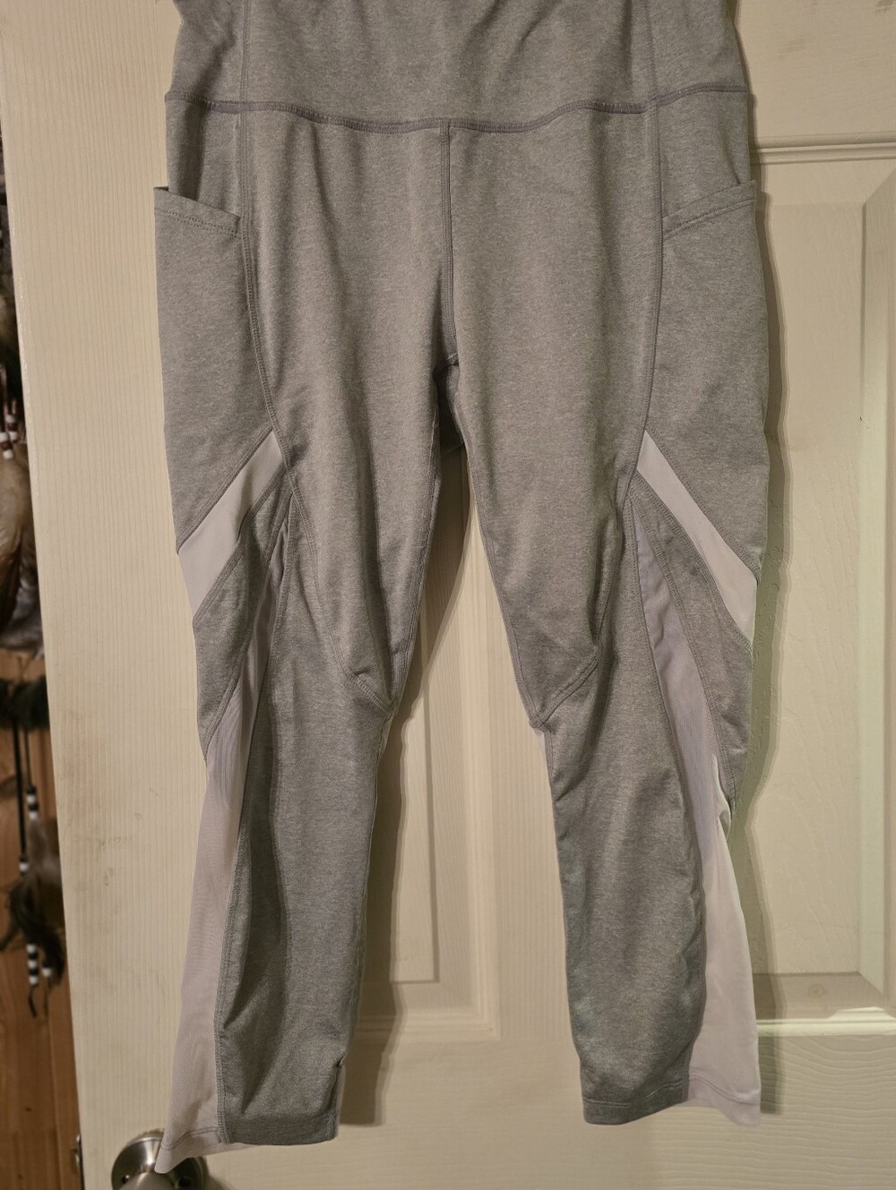 grey leggings
